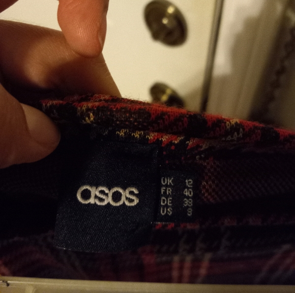 Plaid Pencil Skirt - Picture 3 of 6